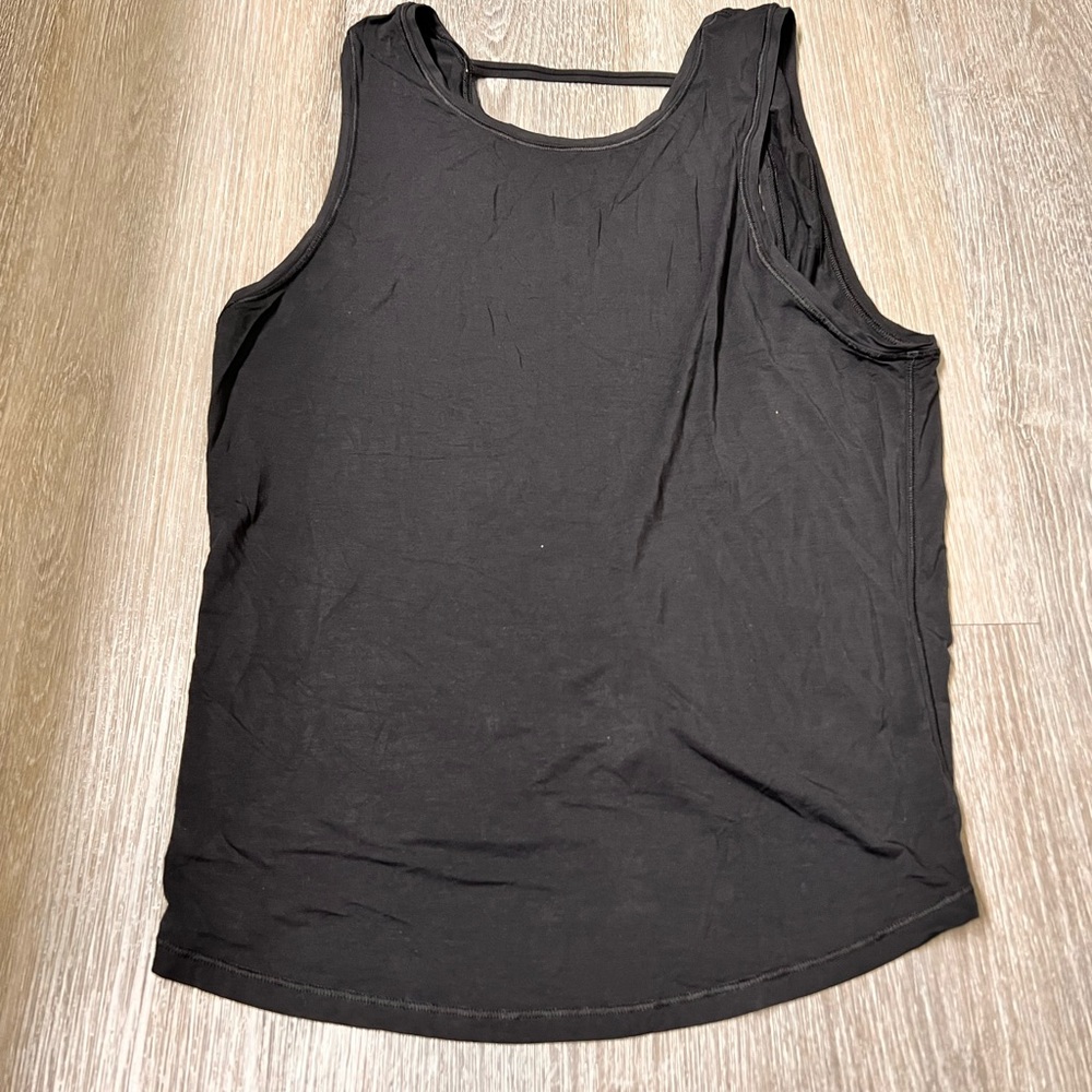 Lululemon open back tank